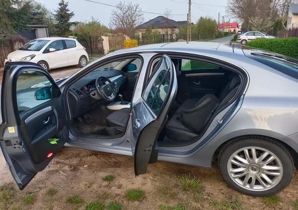 Renault Laguna cena 19000 przebieg: 199780, rok produkcji 2007 z Łódź małe 92